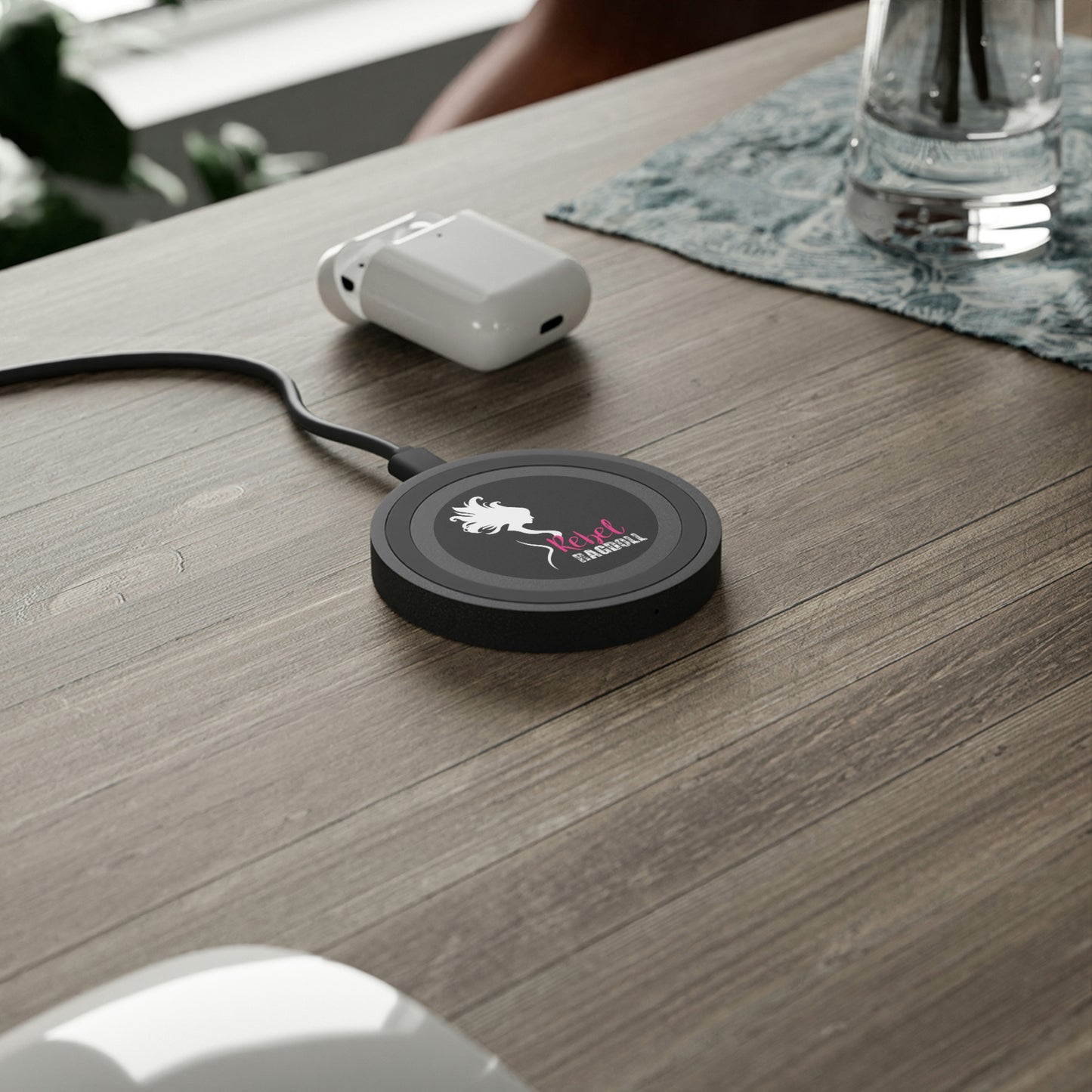 Rebel Ragdoll ICON Quake Wireless Charging Pad